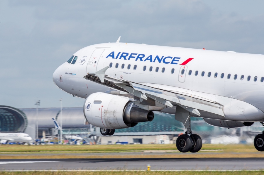 Air France възобнови полетите до София